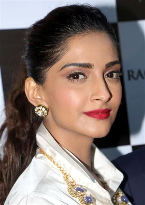 sonam kapoor xxx|Sonam Kapoor Porn Video Collection